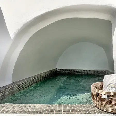 Yposkafo Jacuzzi House Hébergement de vacances Oia (Santorini)