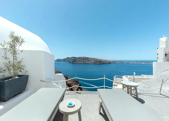 Yposkafo Jacuzzi House *