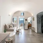 Tatil Evi Yposkafo Jacuzzi House Oia