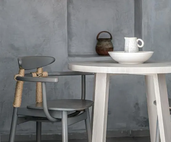 Yposkafo Jacuzzi House