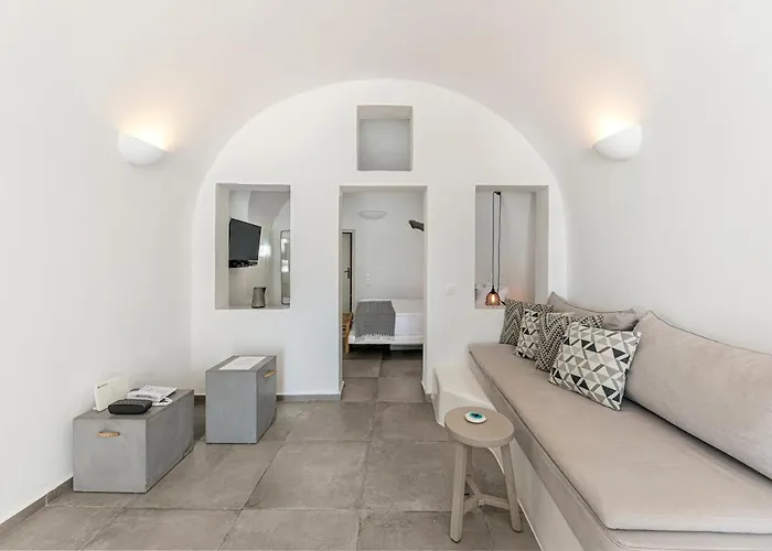 Ferienhaus Yposkafo Jacuzzi House *