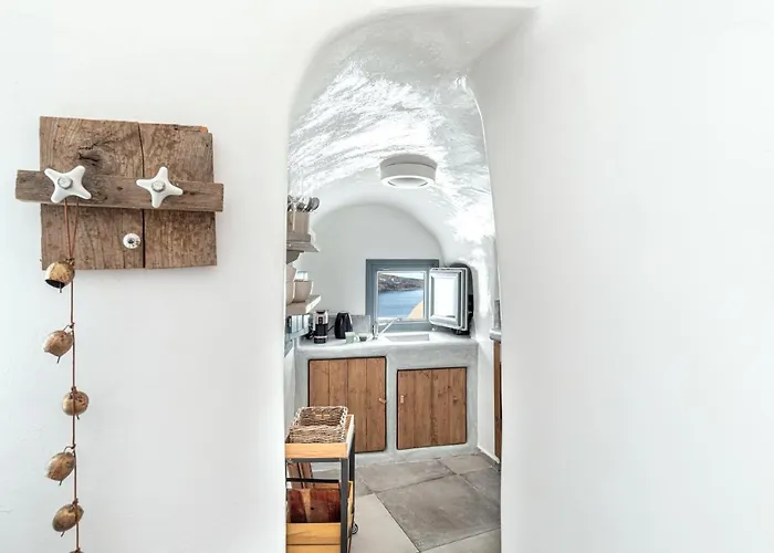 Ferienhaus Yposkafo Jacuzzi House *